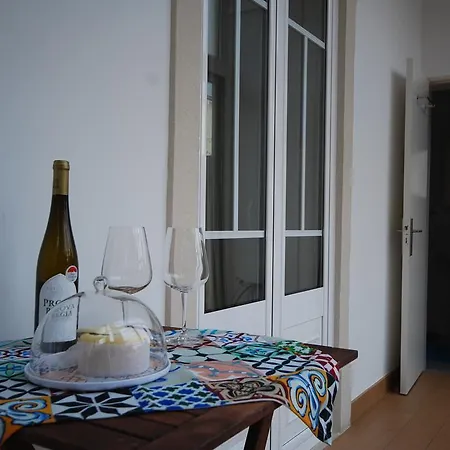 Apartment Modern Vintage With Terrace Lissabon