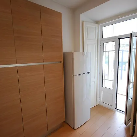 Modern Vintage With Terrace Apartment Lissabon