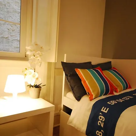 Modern Vintage With Terrace * Lissabon
